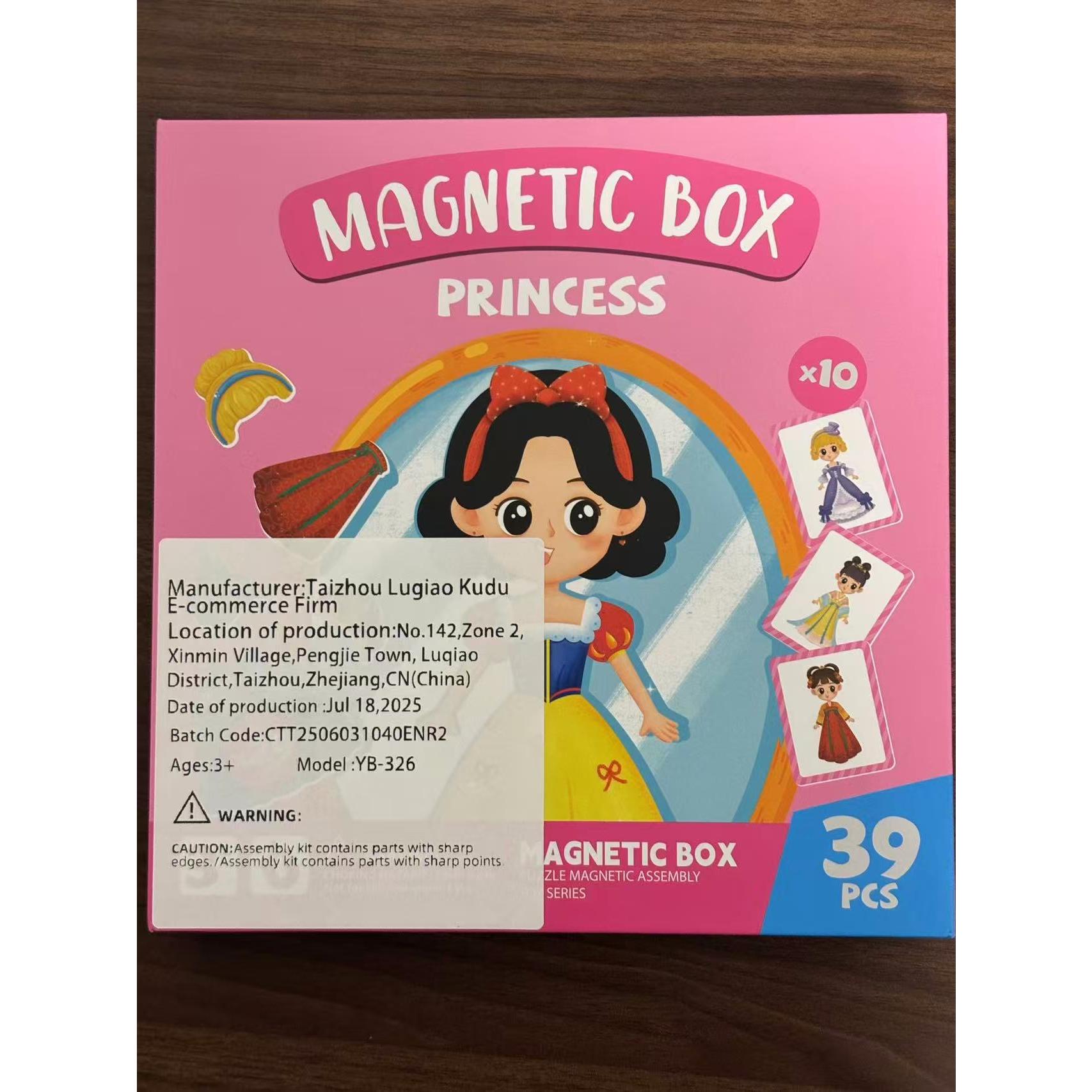Magnetic Princess Dress-Up Puzzle — Portable Case, 10 Cards & 29 Pieces